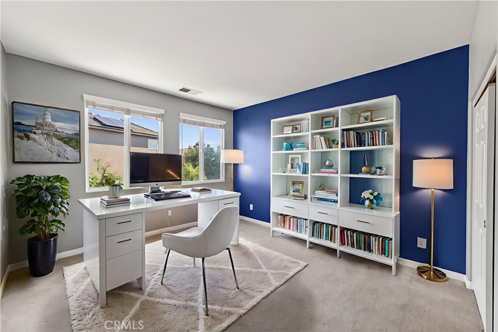 16154 Skyridge Drive Riverside, CA 92503 - Photo 18 of 30 Bedroom #3 - Disclaimer: This Room has been virtually staged