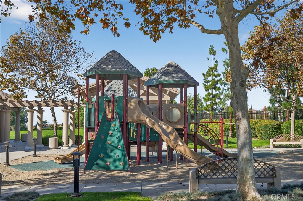 16154 Skyridge Drive Riverside, CA 92503 - Photo 29 of 30