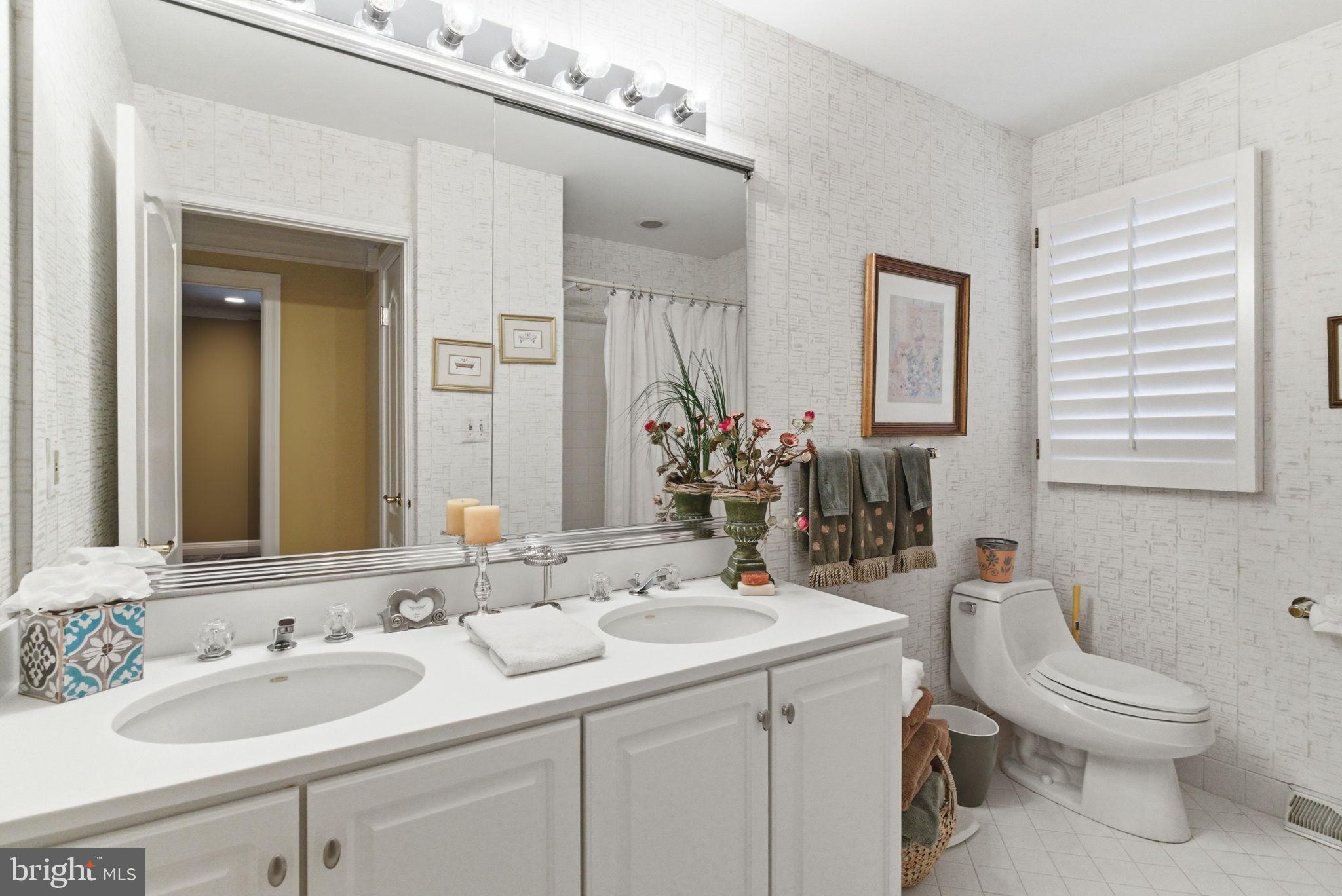 128 Inverness Drive Blue Bell, PA 19422 - Photo 27 of 44