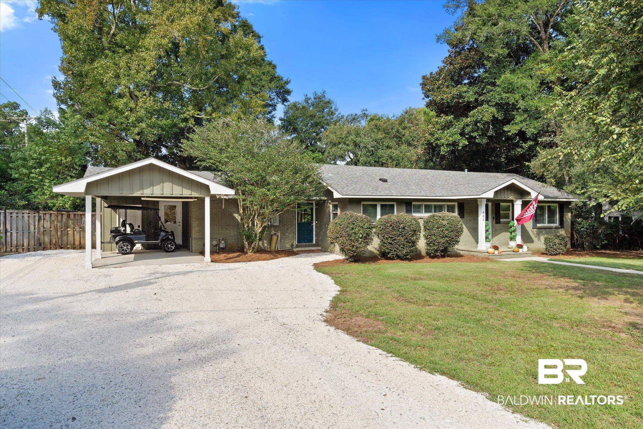 401 Camellia Court Fairhope, AL 36532 - Photo 2 of 36 Street View and Parking