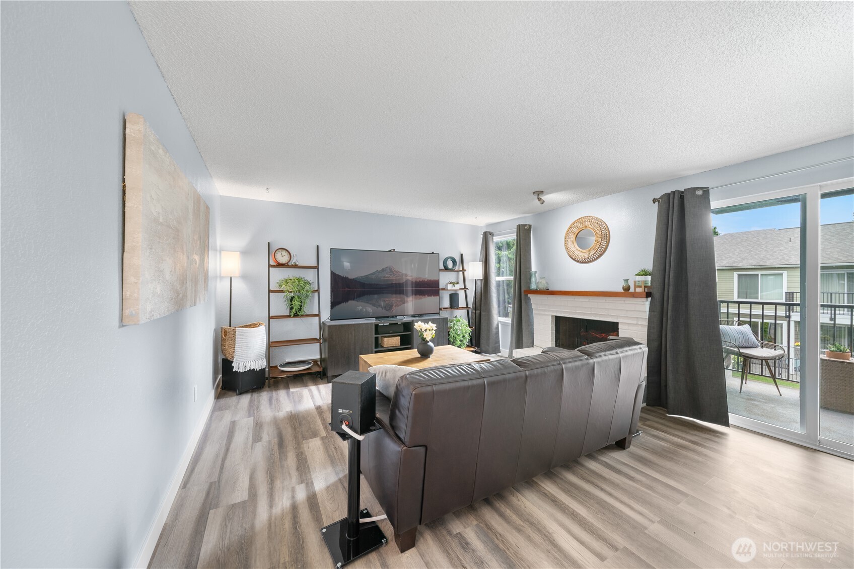 820 Cady Road, Unit A205 Everett, WA 98203 - Photo 3 of 26 Gallery Image 3