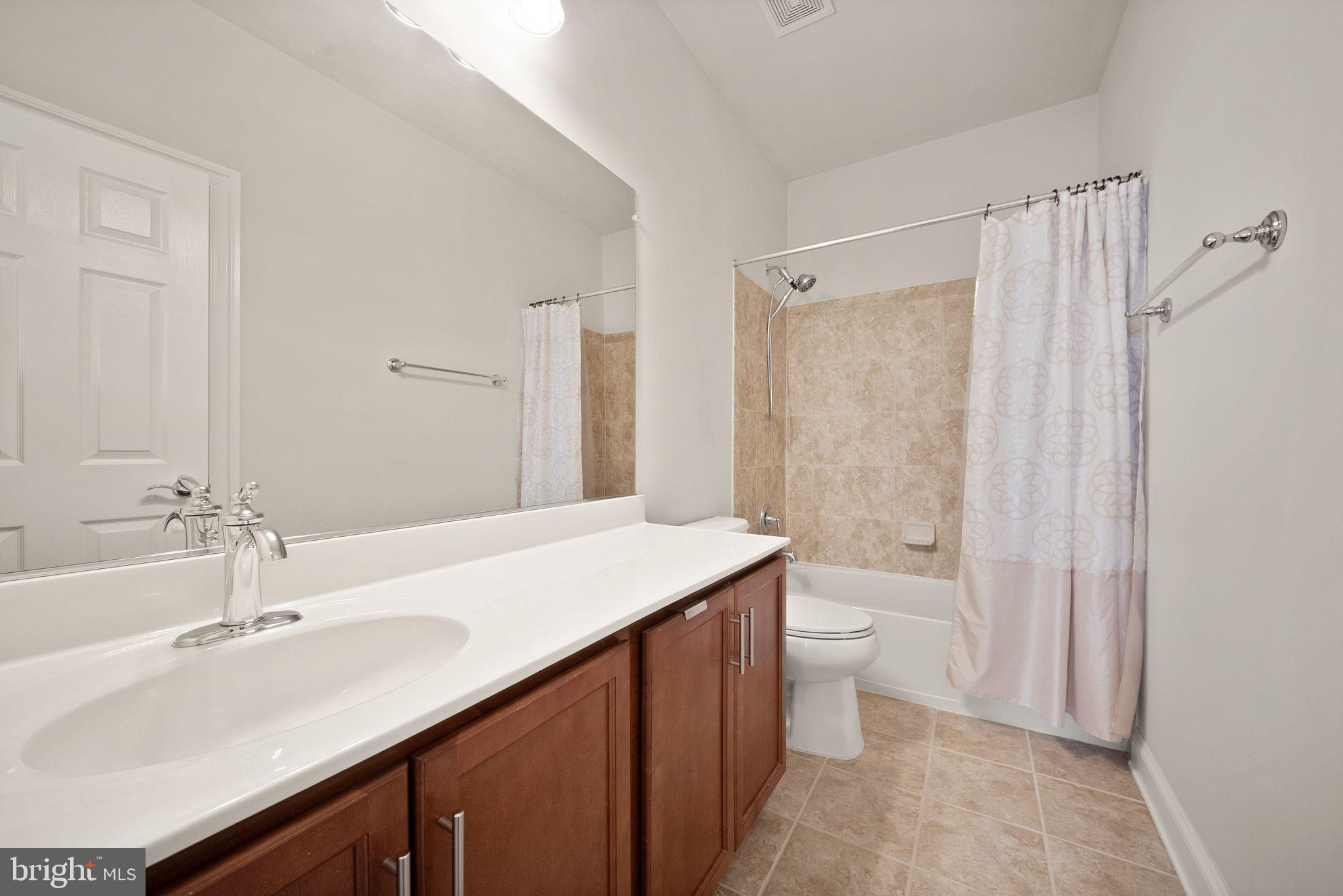 23559 Christina Ridge Square Ashburn, VA 20148 - Photo 32 of 63