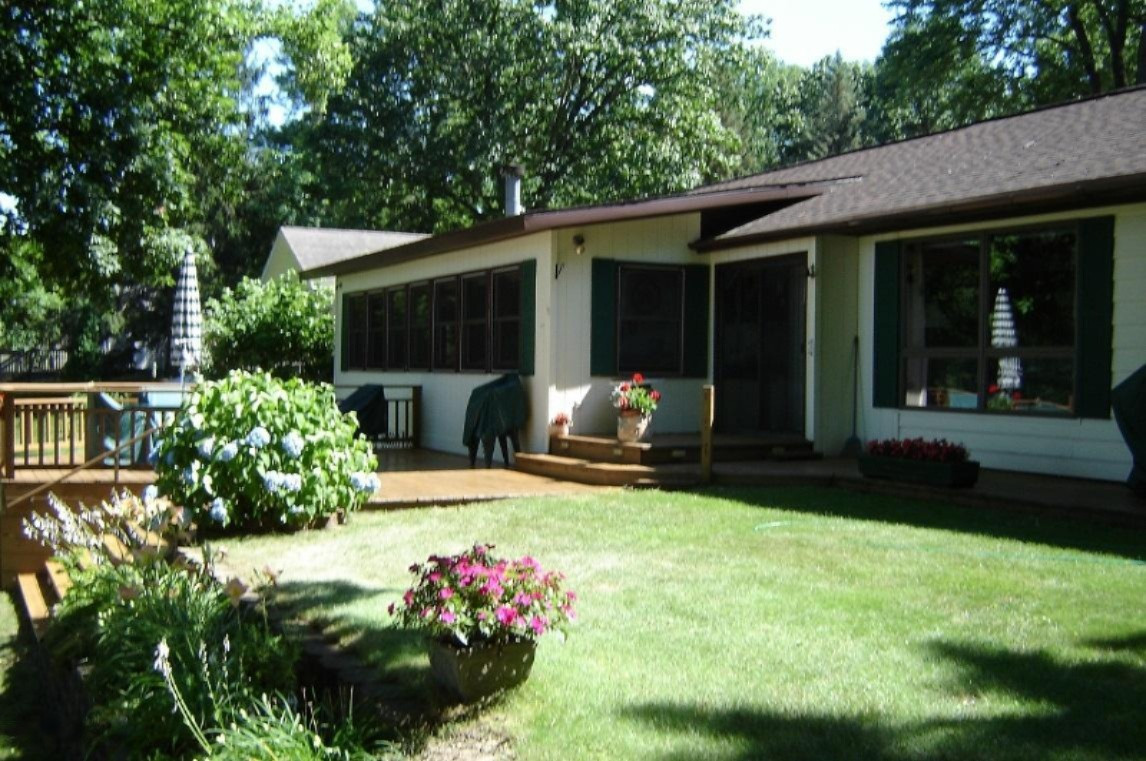 33464 Ridenour Road Dowagiac, MI 49047 - Photo 2 of 24 Pic2