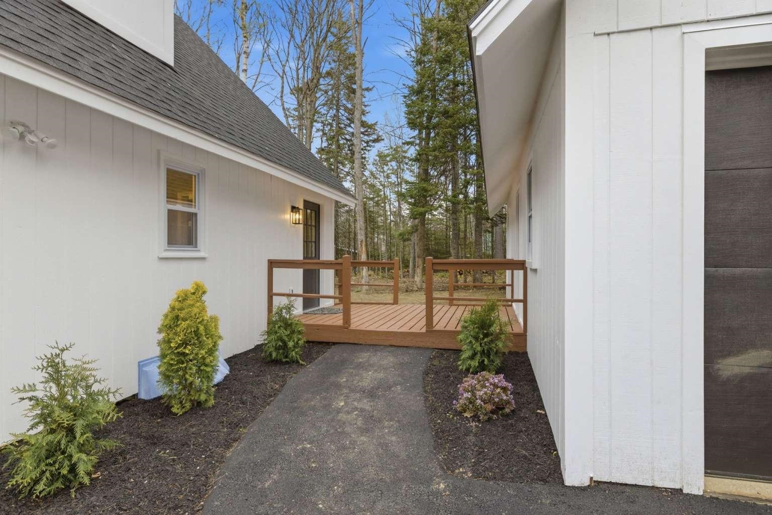 91 Chalk Pond Road Newbury, NH 03255 - Photo 17 of 39