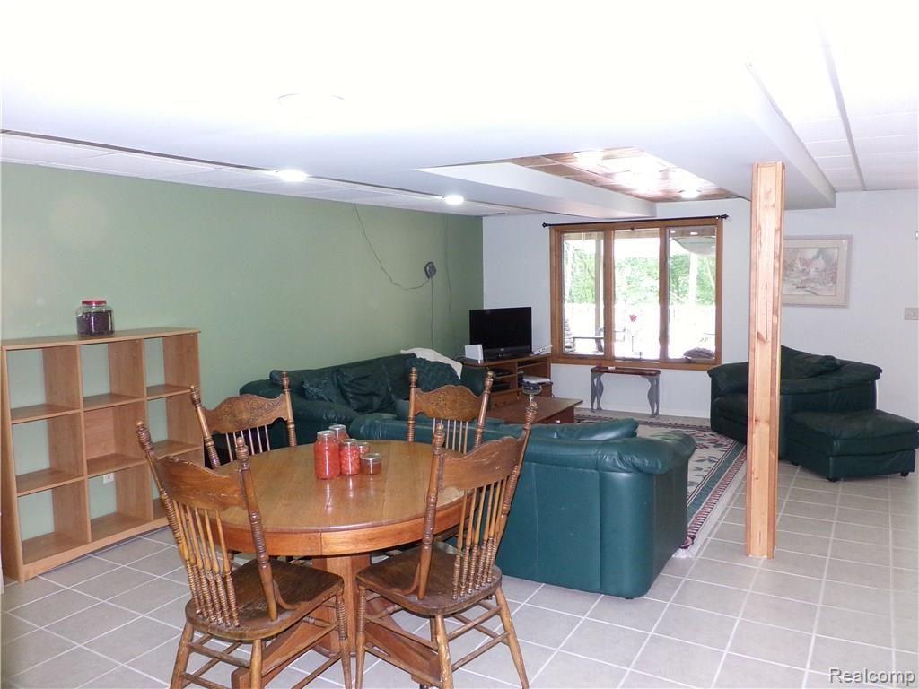 9169 Mabley Hill Road Fenton, MI 48430 - Photo 20 of 33 20 LL_9169 Mabley Hill 174.JPG