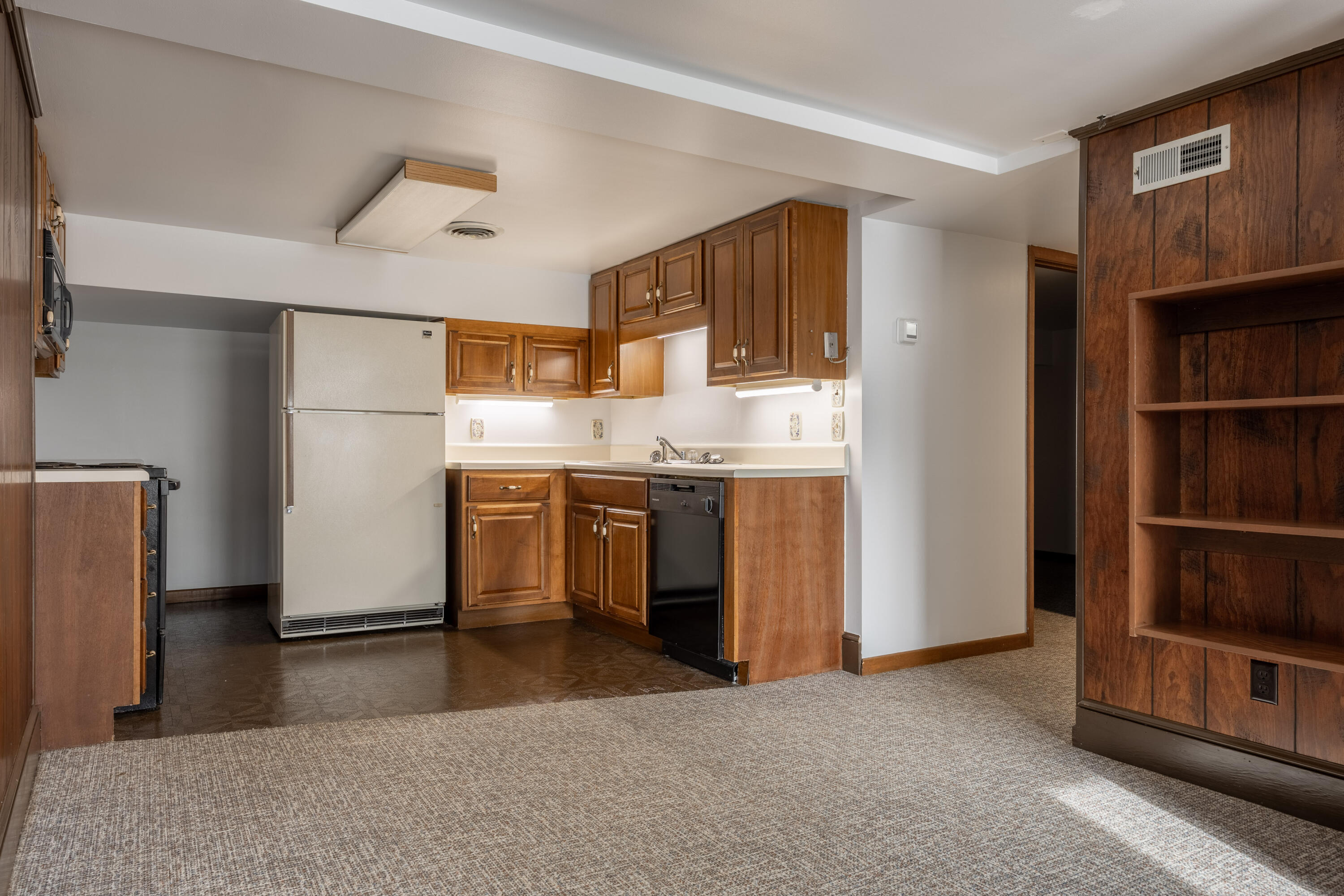 2204 Fairmount Pike Walden, TN 37377 - Photo 38 of 64 Basement, Kitchen
