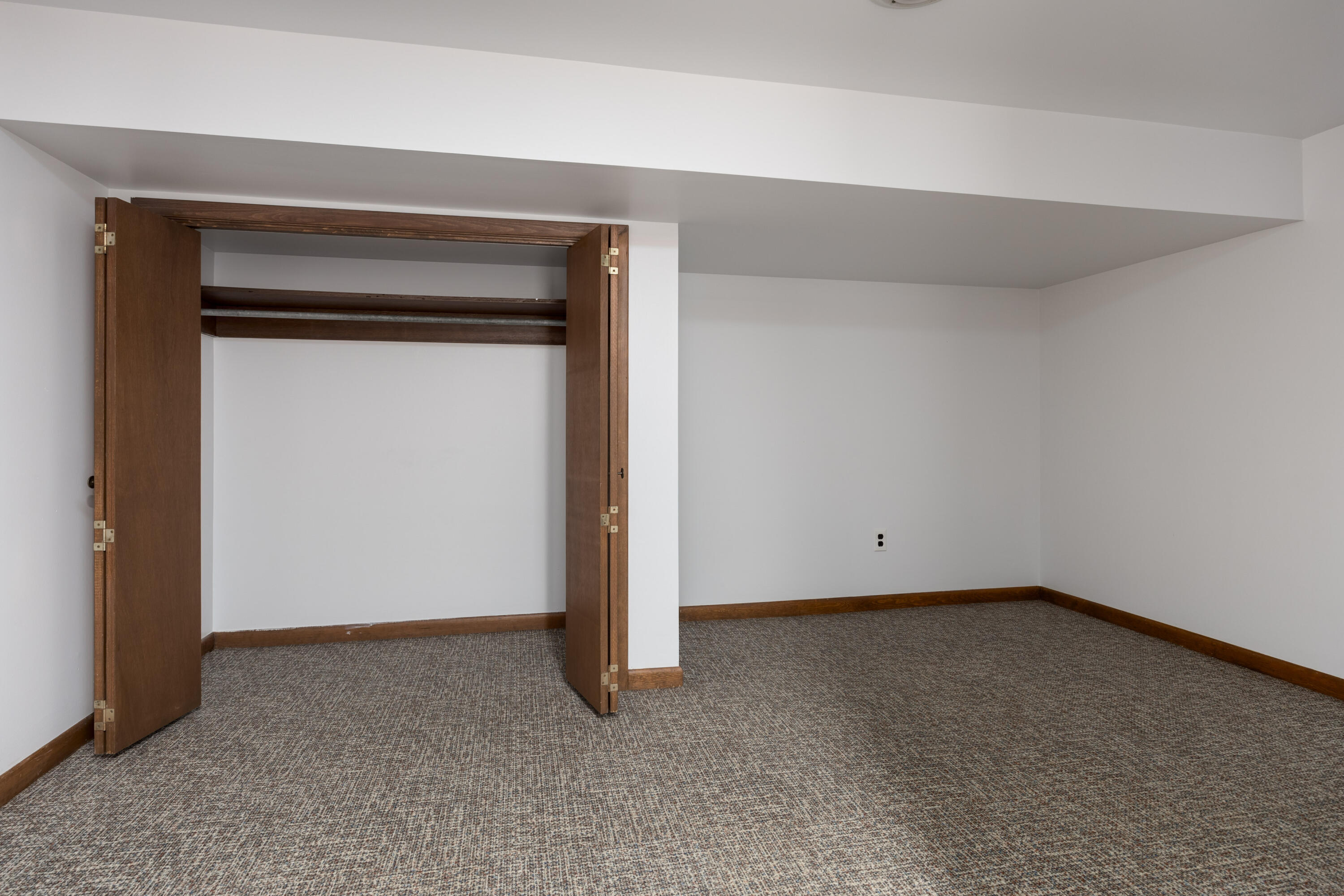 2204 Fairmount Pike Walden, TN 37377 - Photo 40 of 64 Basement, Rec Room