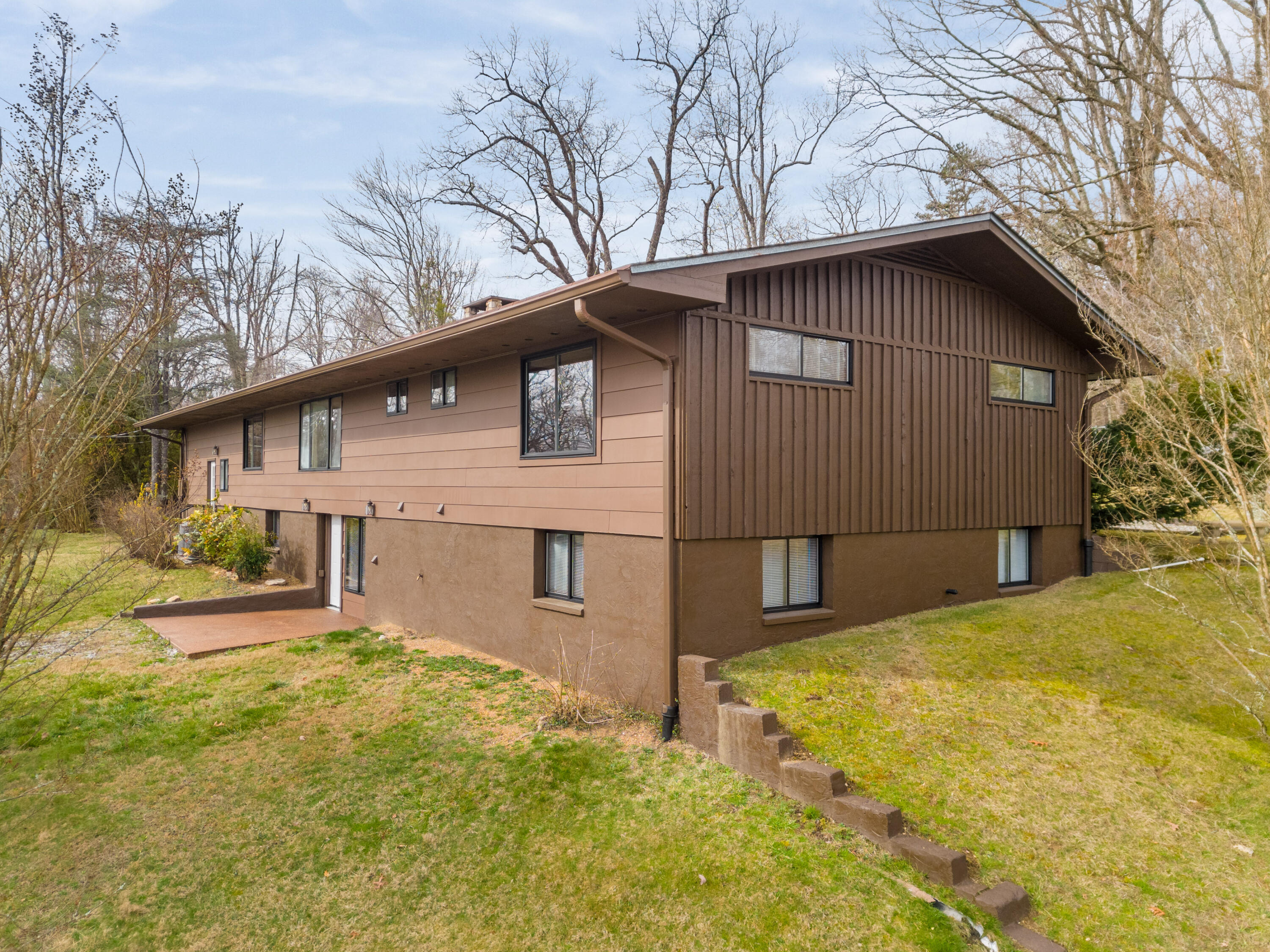 2204 Fairmount Pike Walden, TN 37377 - Photo 4 of 64 Residence