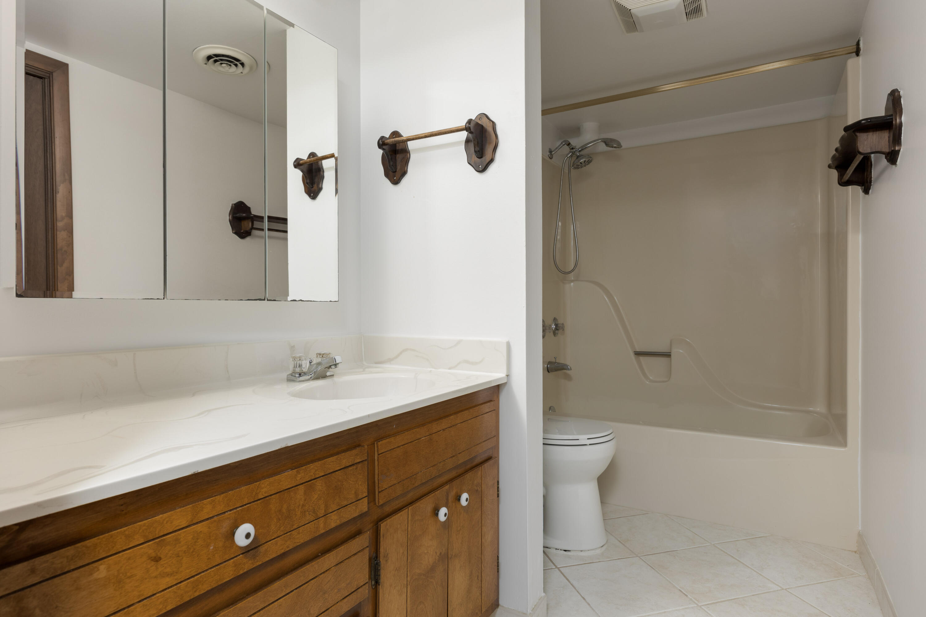 2204 Fairmount Pike Walden, TN 37377 - Photo 45 of 64 Basement, Full Bath