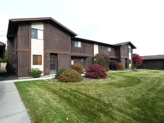 $214,900 | 417 Clay Street, Unit A, Cheney, WA 99004