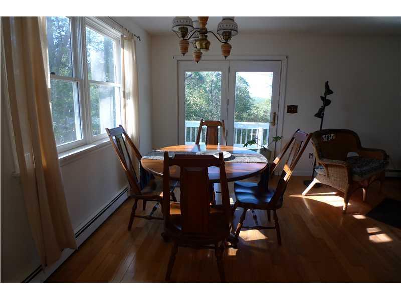 51 Wiscasset Road Boothbay, ME 04537 - Photo 5 of 16 Dining Room.