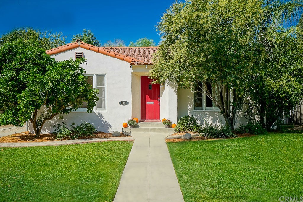 3021 Locust Street Riverside, CA 92501 - Photo 1 of 1 3021 Locust Street, Riverside, CA 92501 -- Adorable 2 bdrm/1 bath Spanish-style home in downtown Riverside close to all amenities!