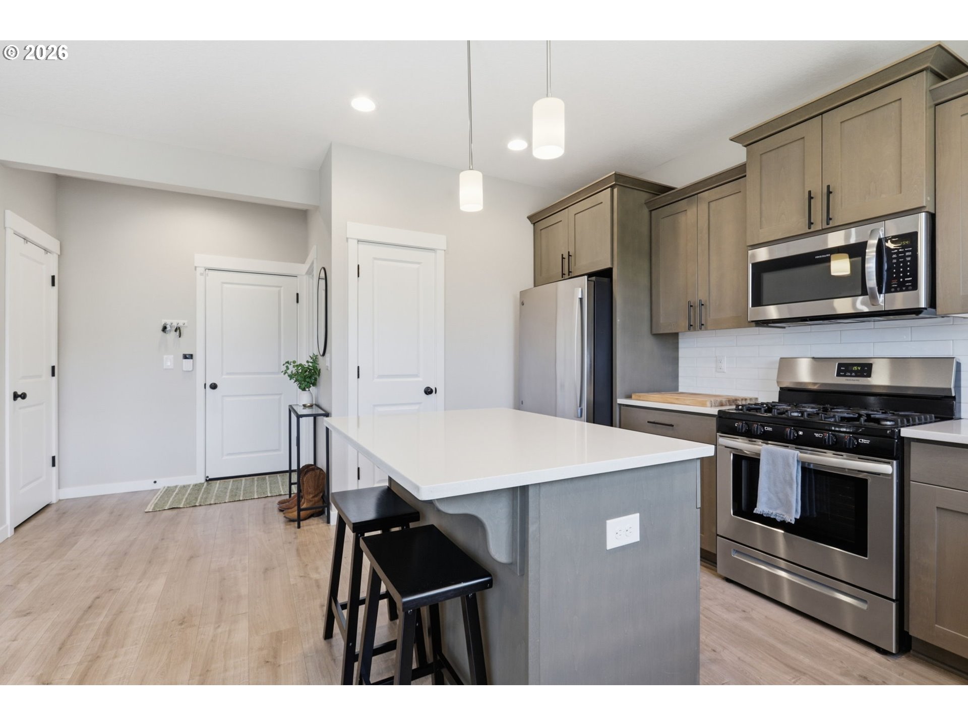 8512 North 2nd Loop Ridgefield, WA 98642 - Photo 9 of 27 Gallery Image 9