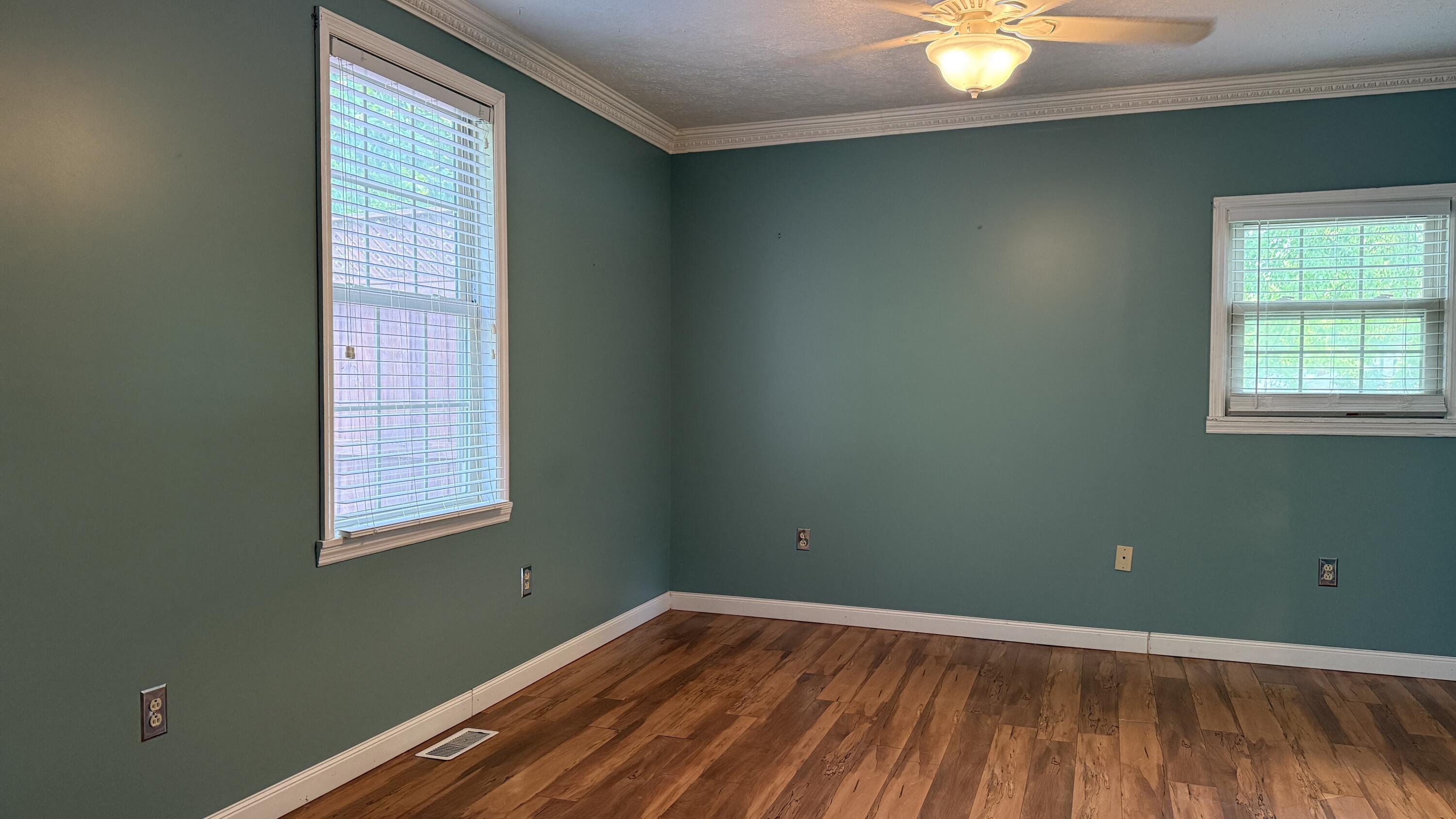 128 Cherry Road Berea, KY 40403 - Photo 10 of 32 IMG_4218