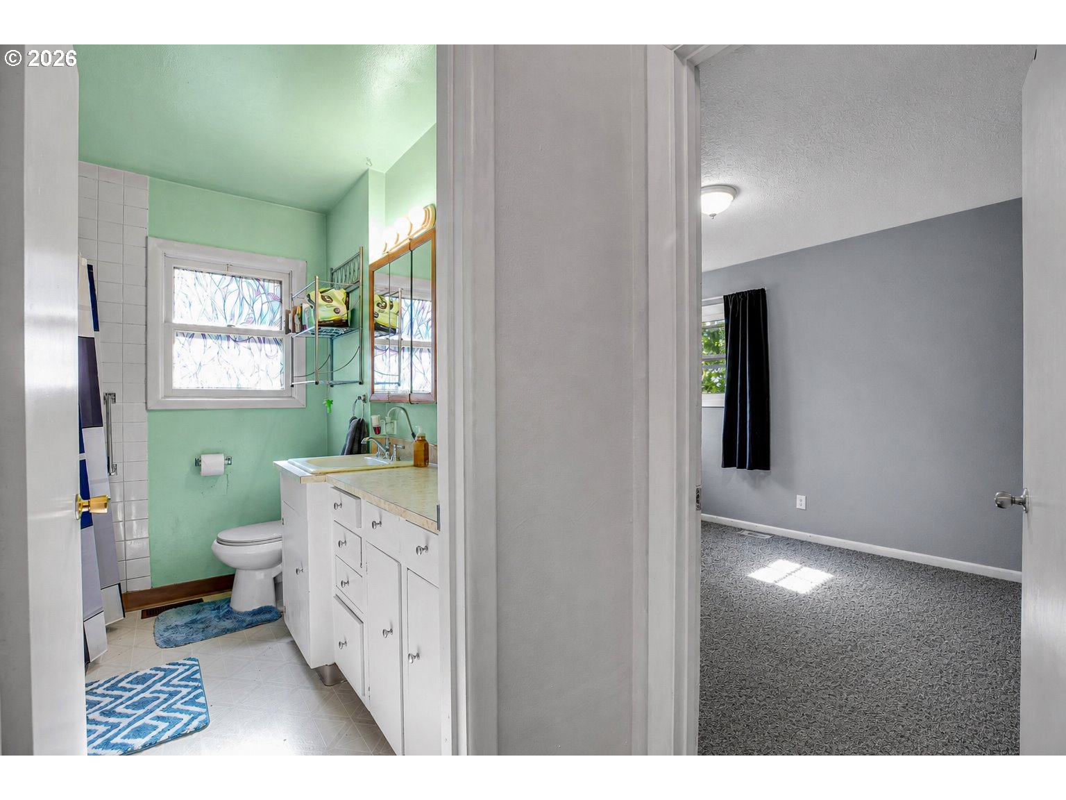 2918 Southeast 143rd Avenue Portland, OR 97236 - Photo 10 of 28