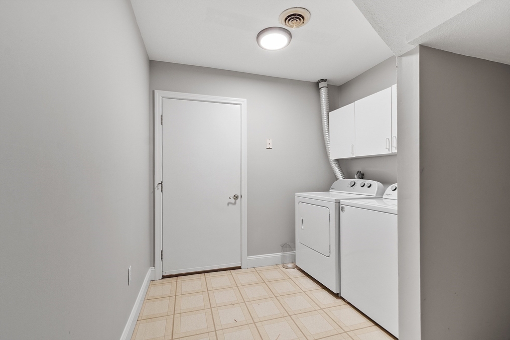 13 Boulderbrook Drive, Unit 13 Peabody, MA 01960 - Photo 29 of 41 a view of utility room