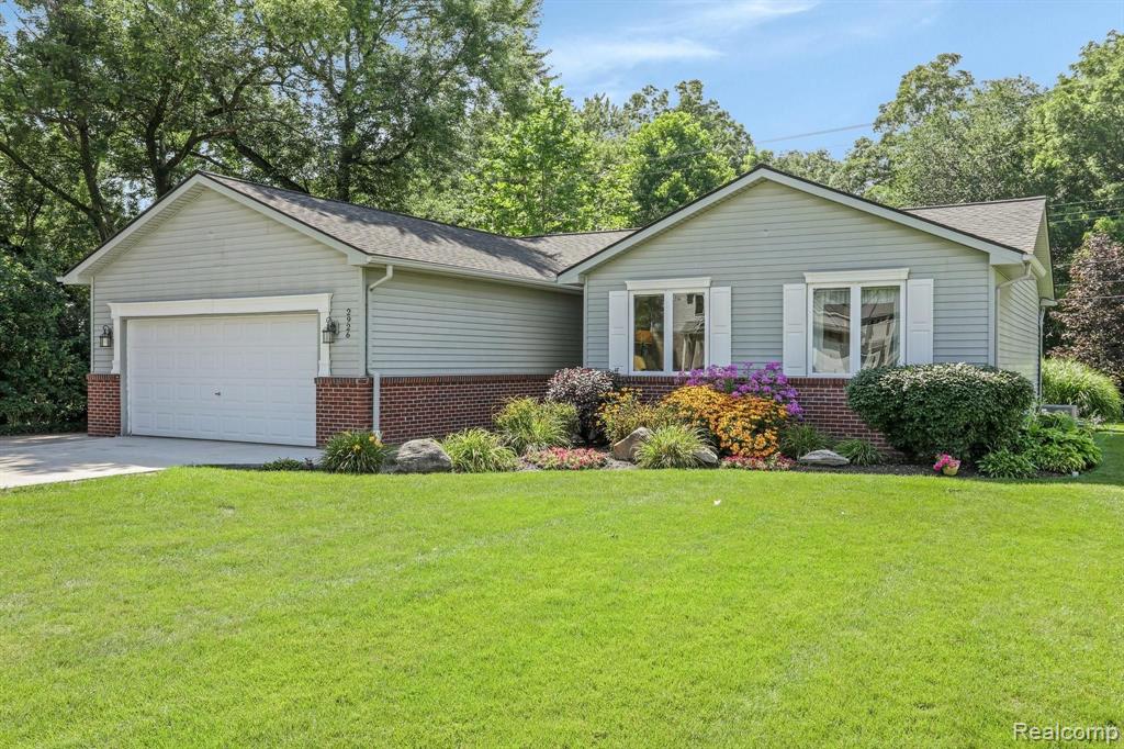 2926 Dearborn Avenue Rochester Hills, MI 48309 - Photo 27 of 29