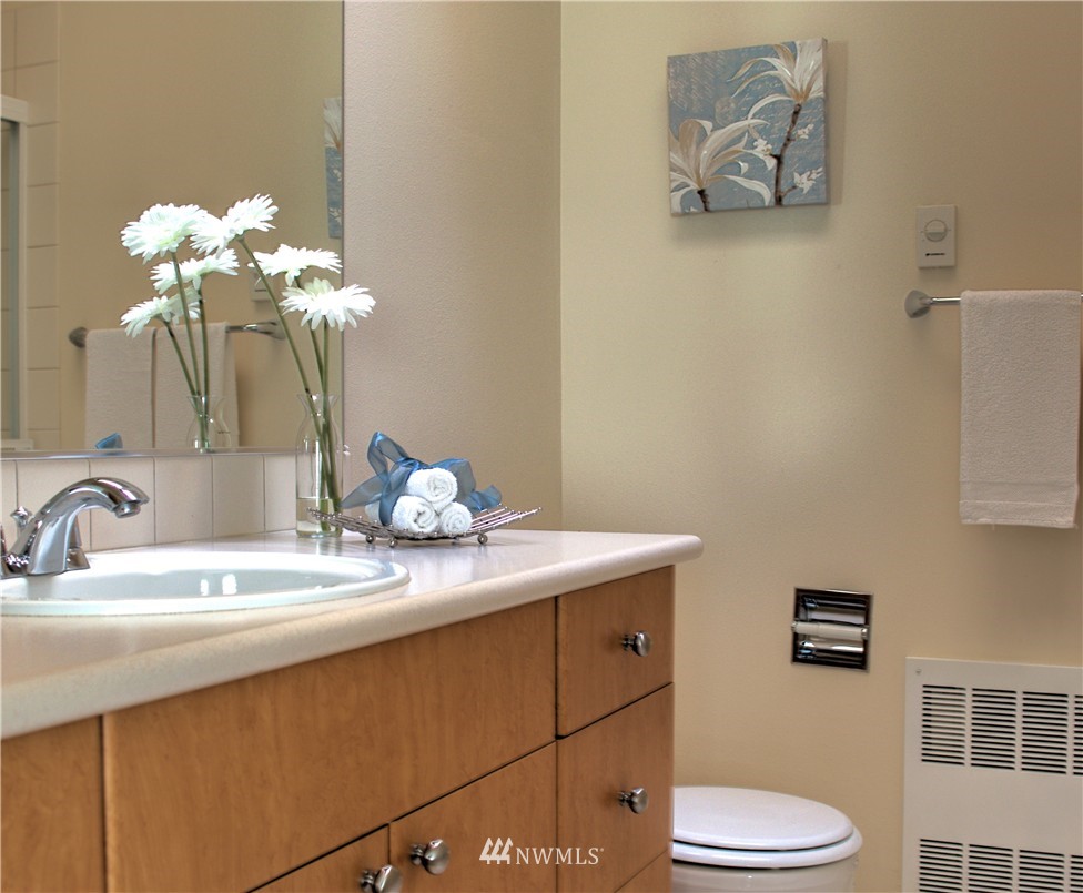 5020 Talbot Place South, Unit 4B Renton, WA 98055 - Photo 6 of 16 Gallery Image 6