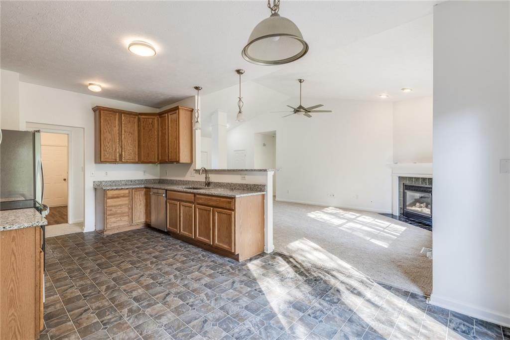 11289 Falling Water Way Fishers, IN 46037 - Photo 11 of 38 Gallery Image 11