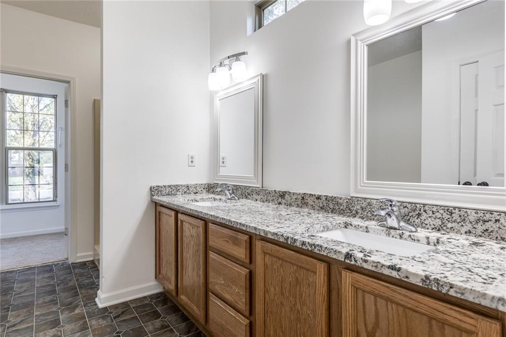 11289 Falling Water Way Fishers, IN 46037 - Photo 19 of 38 Gallery Image 19