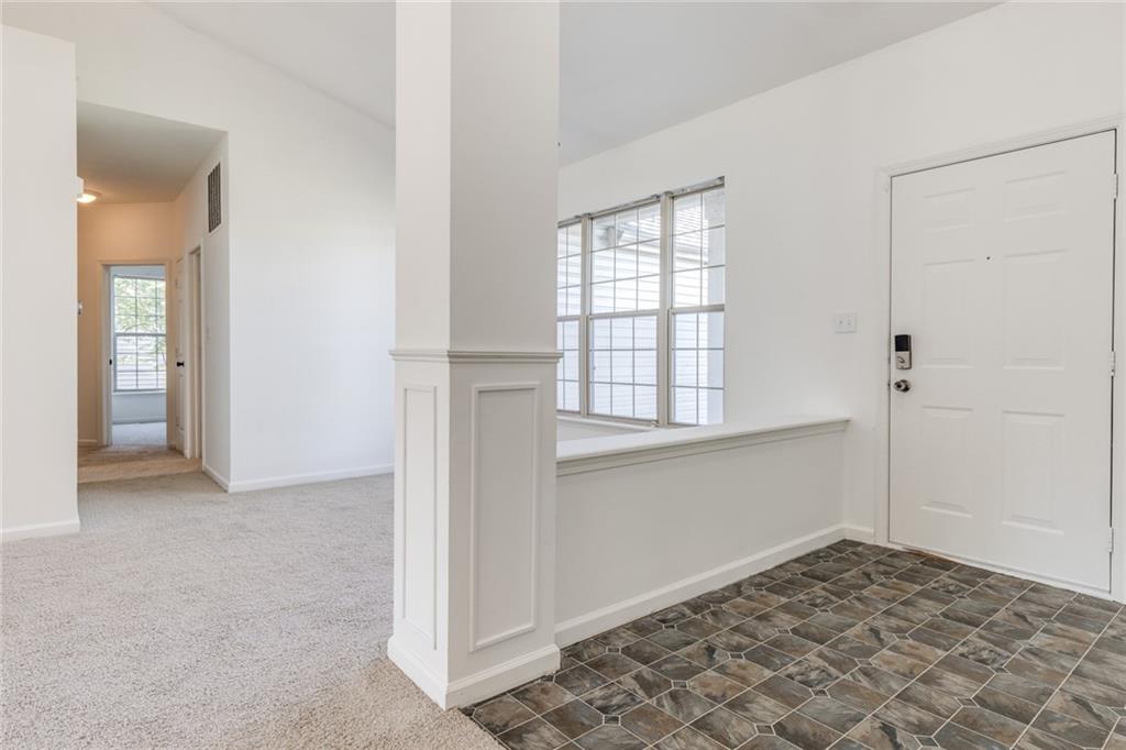 11289 Falling Water Way Fishers, IN 46037 - Photo 3 of 38 Gallery Image 3