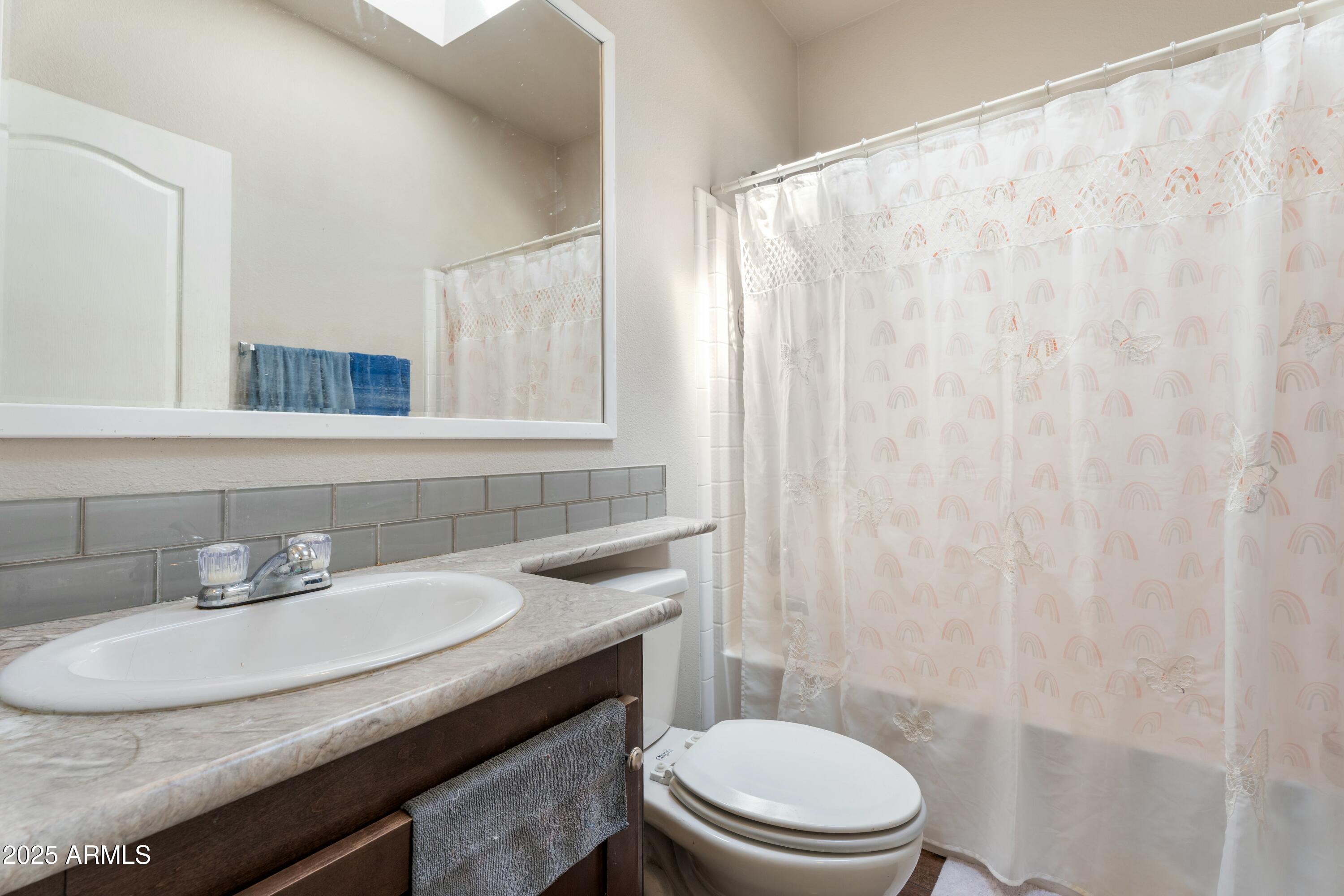 2000 South Apache Road, Unit 18 Buckeye, AZ 85326 - Photo 15 of 17 Guest Bathroom