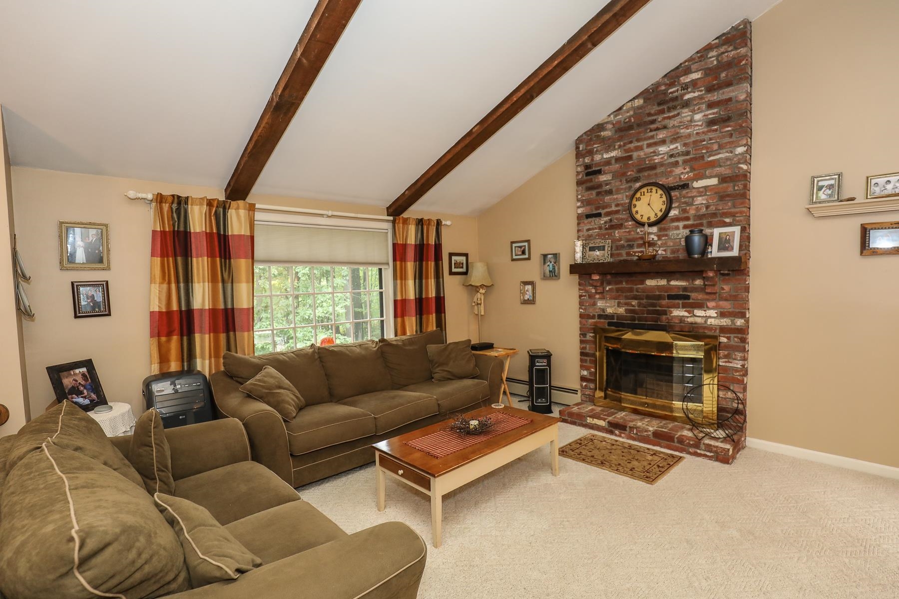 16 Sheldon Road Derry, NH 03038 - Photo 13 of 40