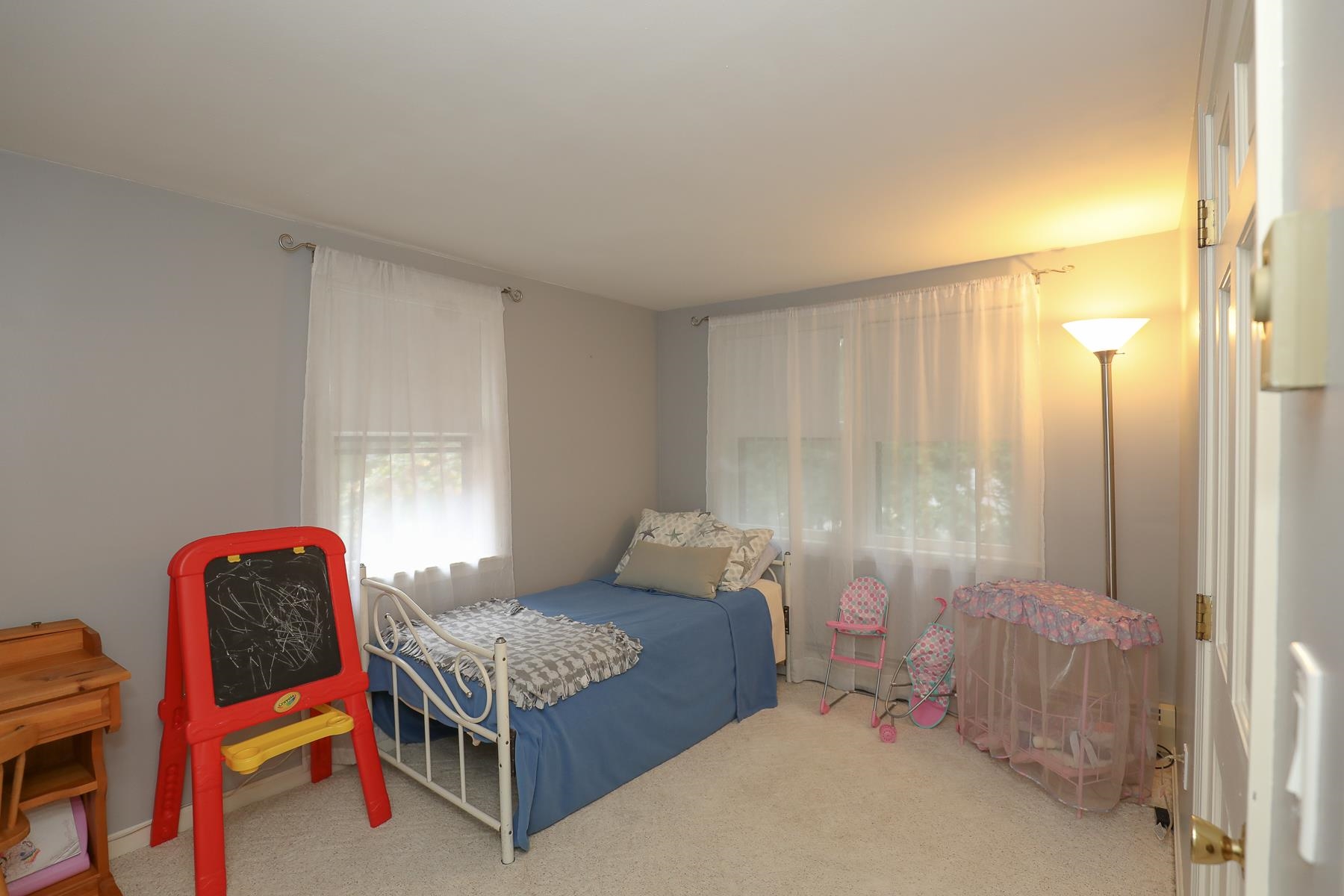 16 Sheldon Road Derry, NH 03038 - Photo 18 of 40