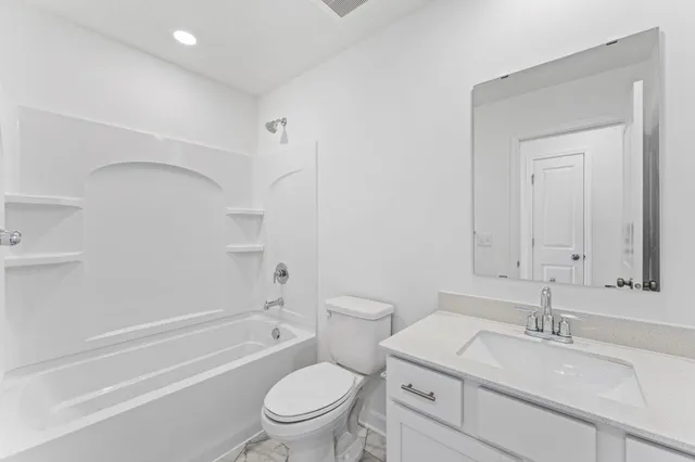 $455,440 | 8460 Farmstead Circle Northeast, Monticello, MN 55362