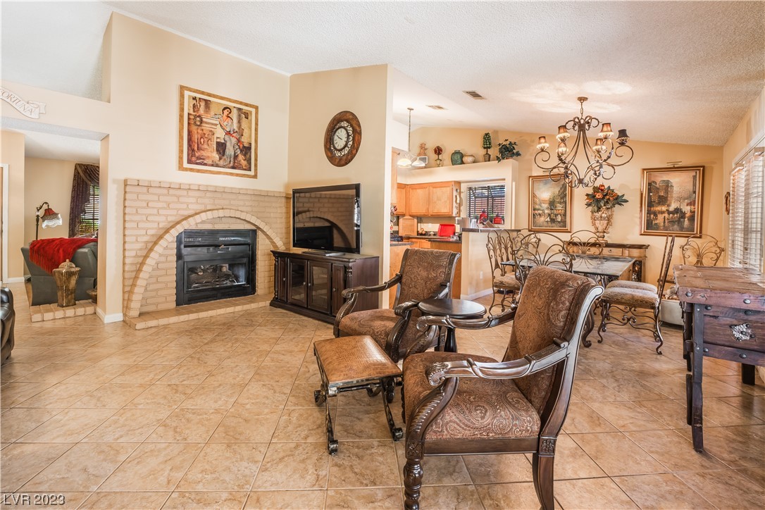 6424 West Marrow Road Las Vegas, NV 89108 - Photo 13 of 46 Gallery Image 13
