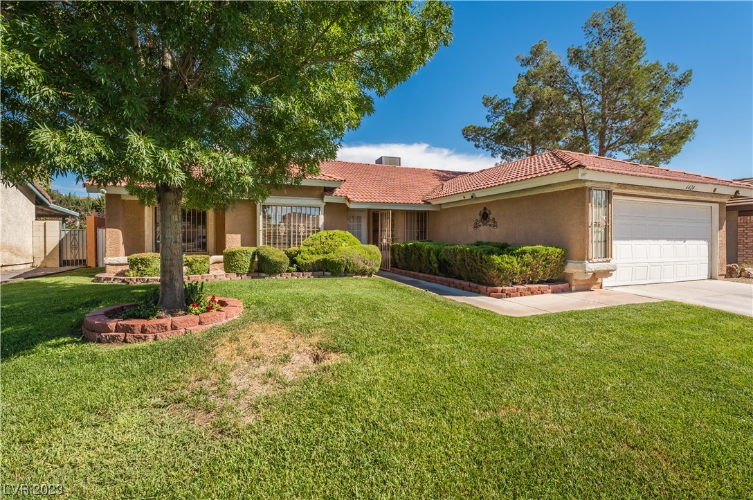 6424 West Marrow Road Las Vegas, NV 89108 - Photo 5 of 46 Gallery Image 5