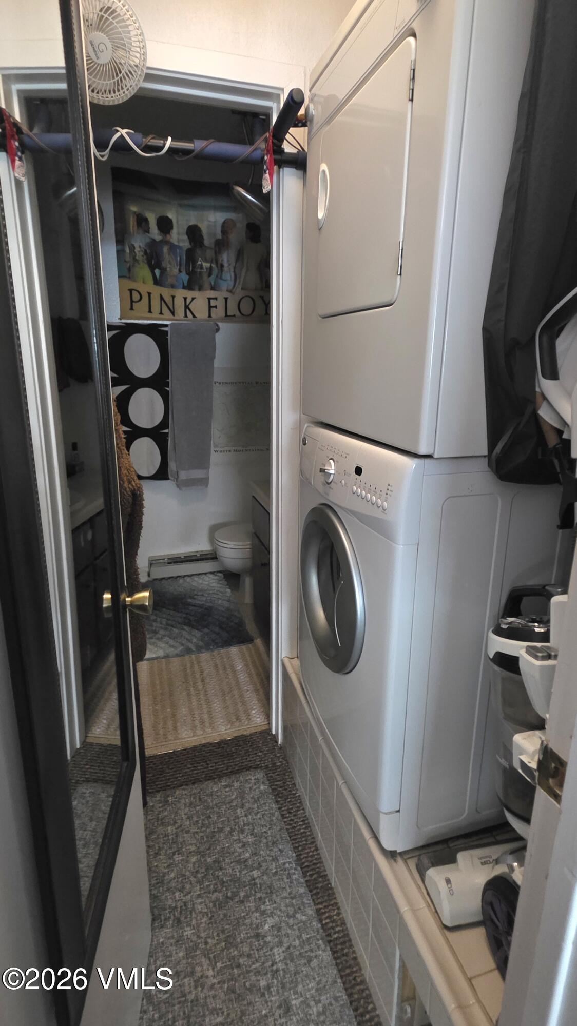 3971 Big Horn Road, Unit 7X Vail, CO 81657 - Photo 8 of 10 3971 Bighorn Washer Dryer