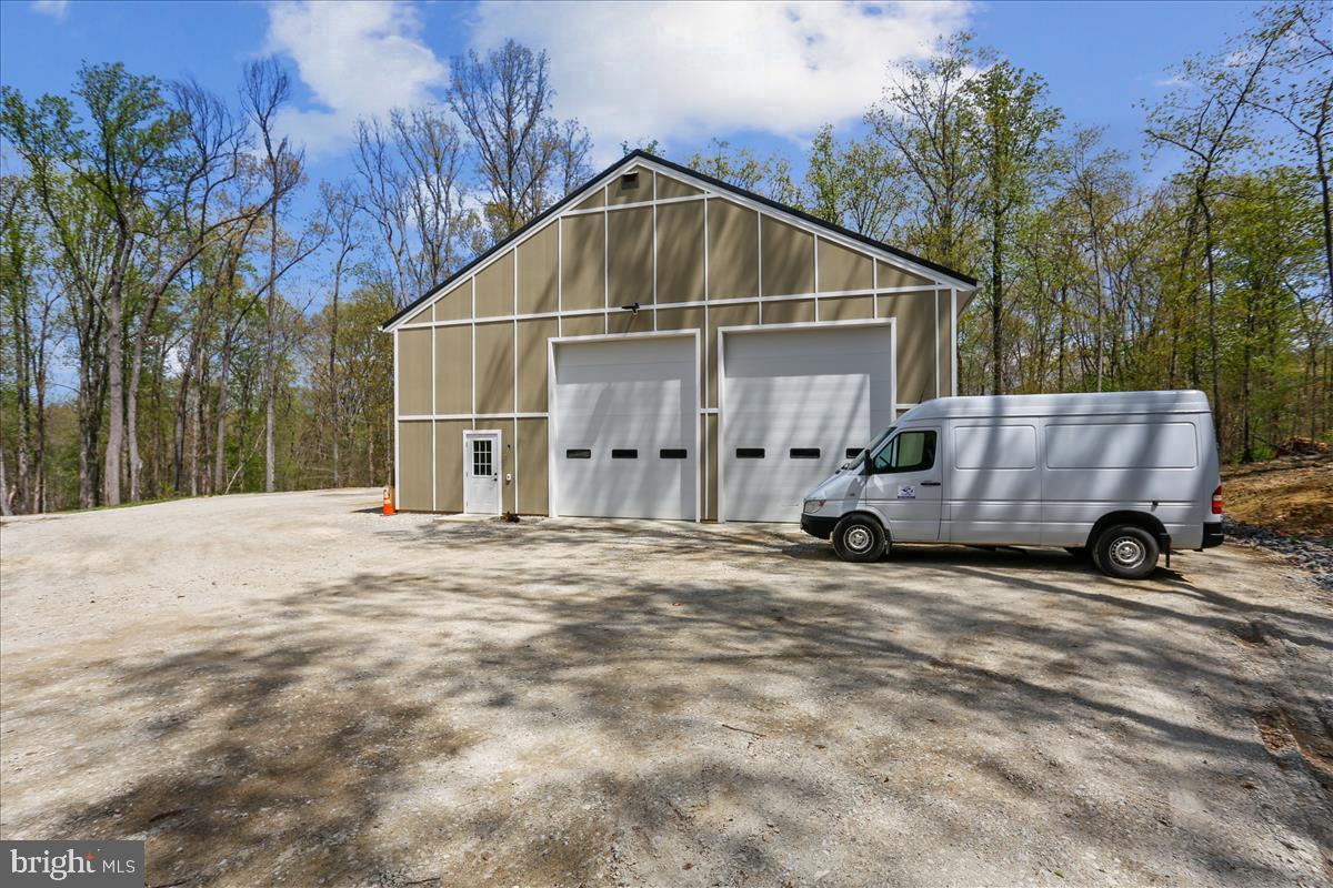 19319 Harmony Church Road Leesburg, VA 20175 - Photo 9 of 65