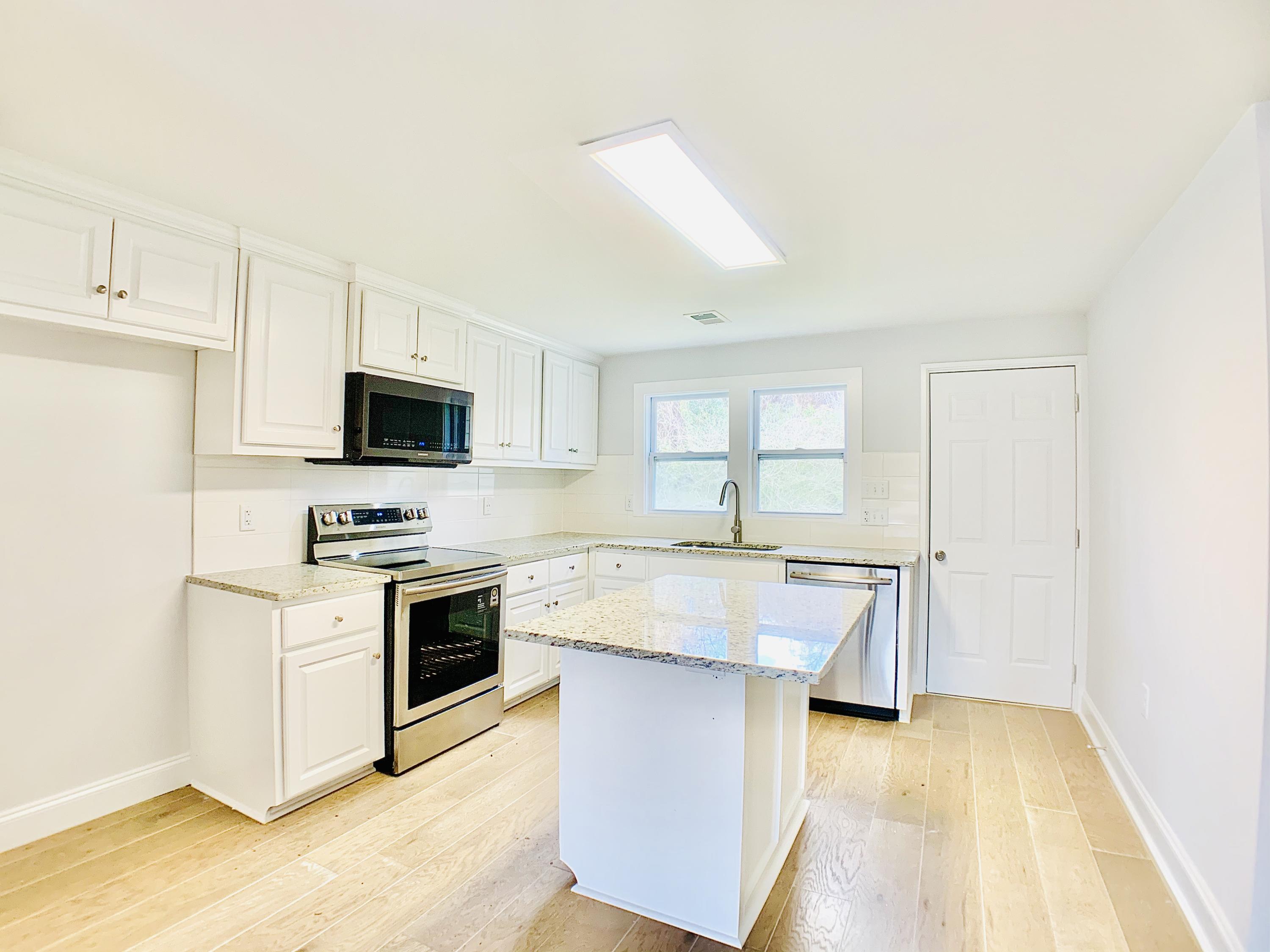 102 Haynesville Road Moncks Corner, SC 29461 - Photo 8 of 23 08