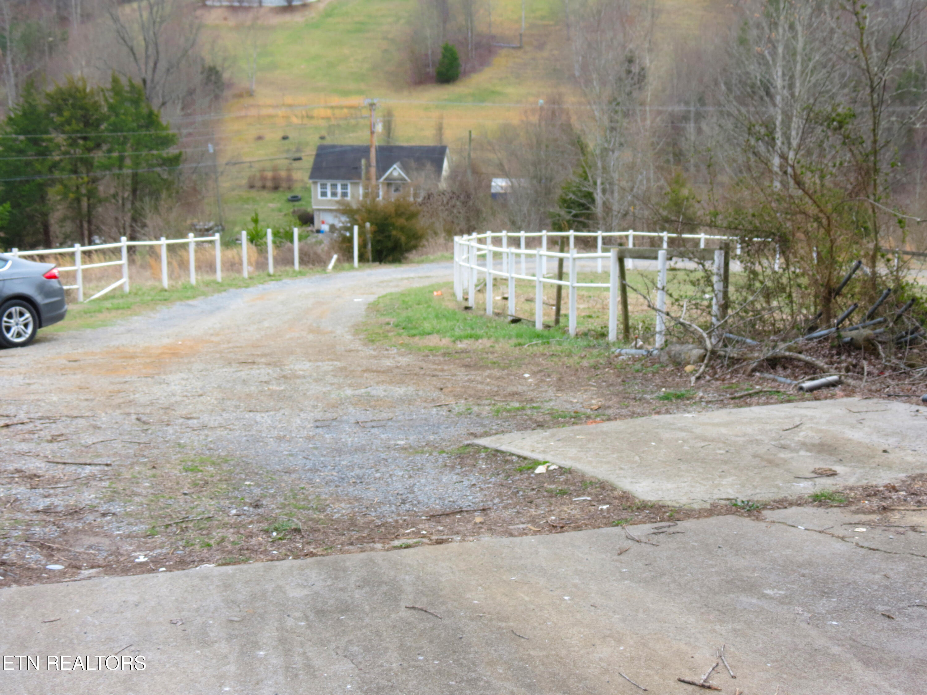 1806 Dumplin Loop Road New Market, TN 37820 - Photo 12 of 35 dl28