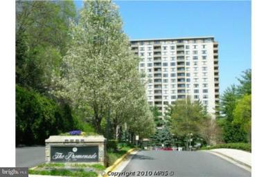 5225 Pooks Hill Road, Unit 304S Bethesda, MD 20814 - Photo 3 of 29 Exterior (General)