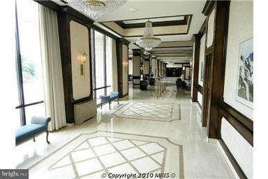 5225 Pooks Hill Road, Unit 304S Bethesda, MD 20814 - Photo 6 of 29 Main level