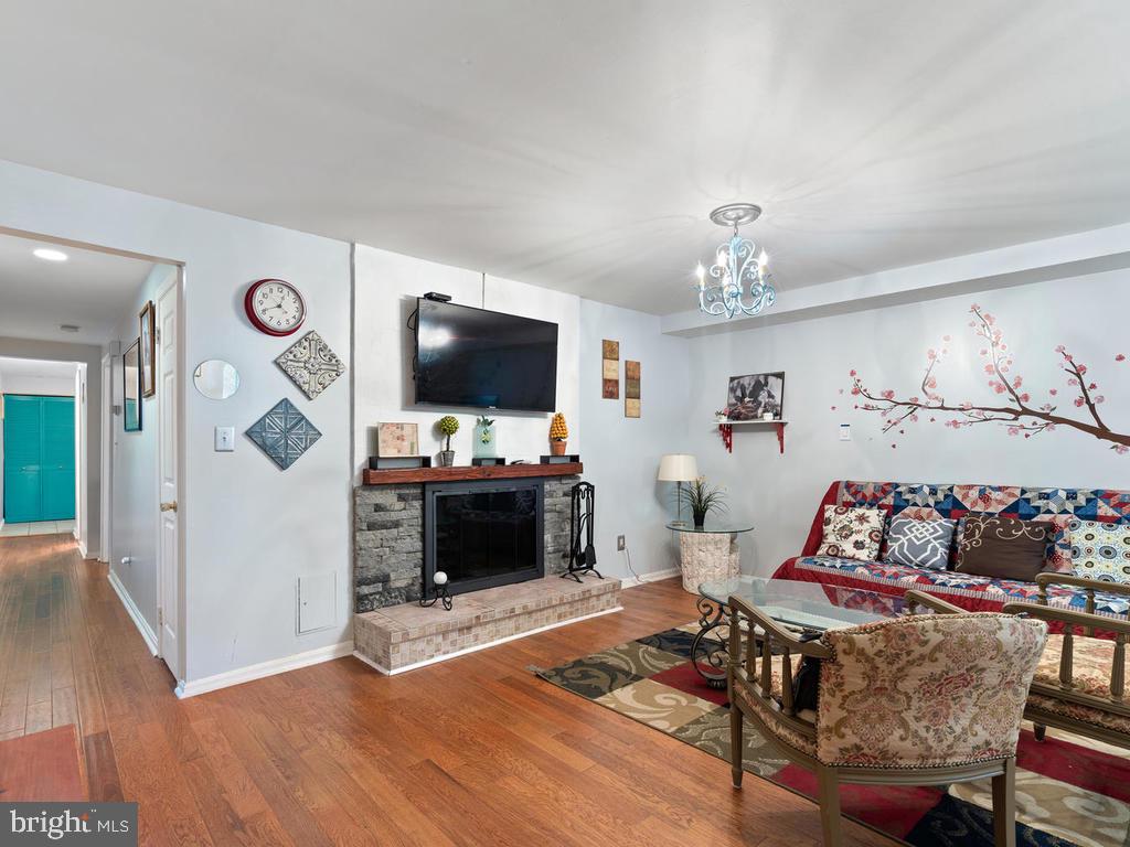 613 3rd Street Northeast Washington, DC 20002 - Photo 8 of 31