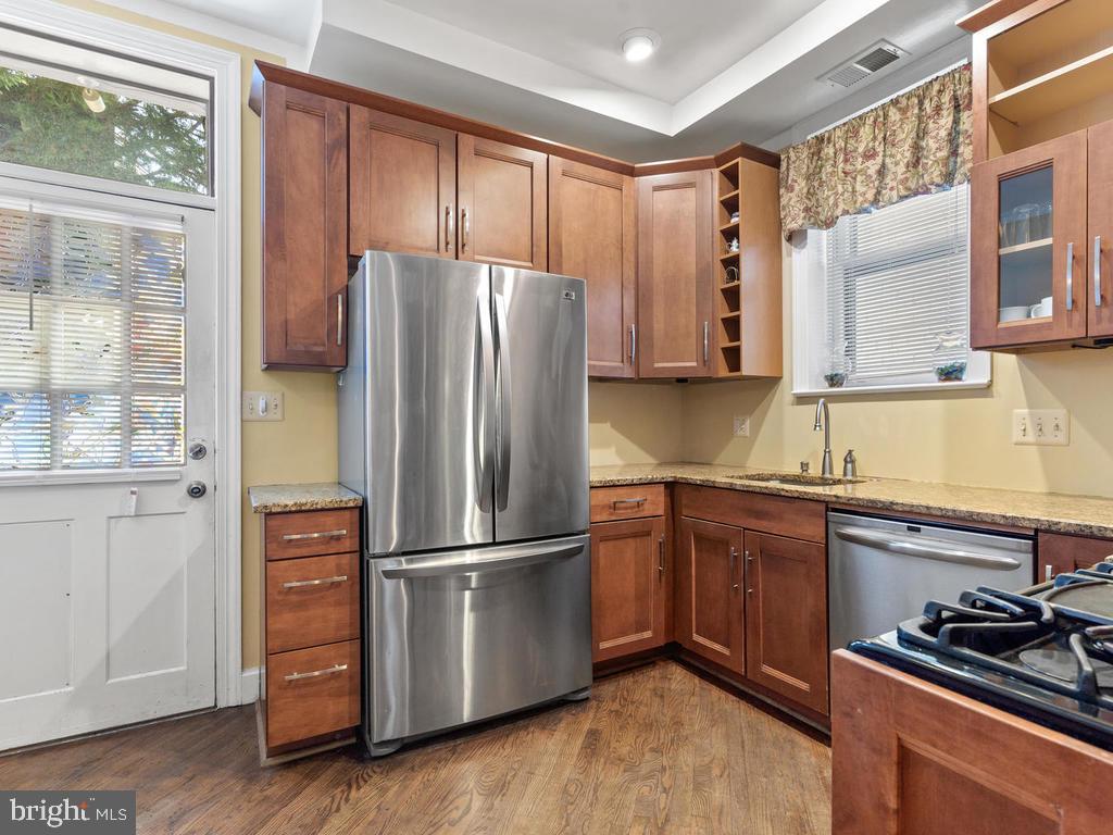 613 3rd Street Northeast Washington, DC 20002 - Photo 10 of 31