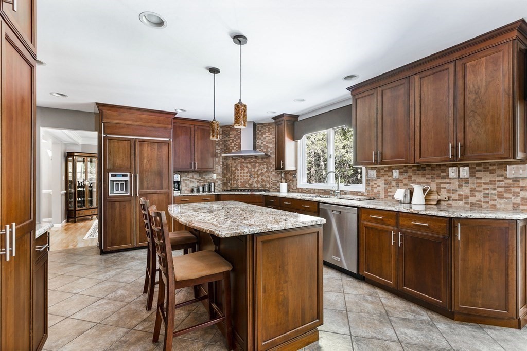 10 Foundry Road Sharon, MA 02067 - Photo 8 of 36 Gallery Image 8