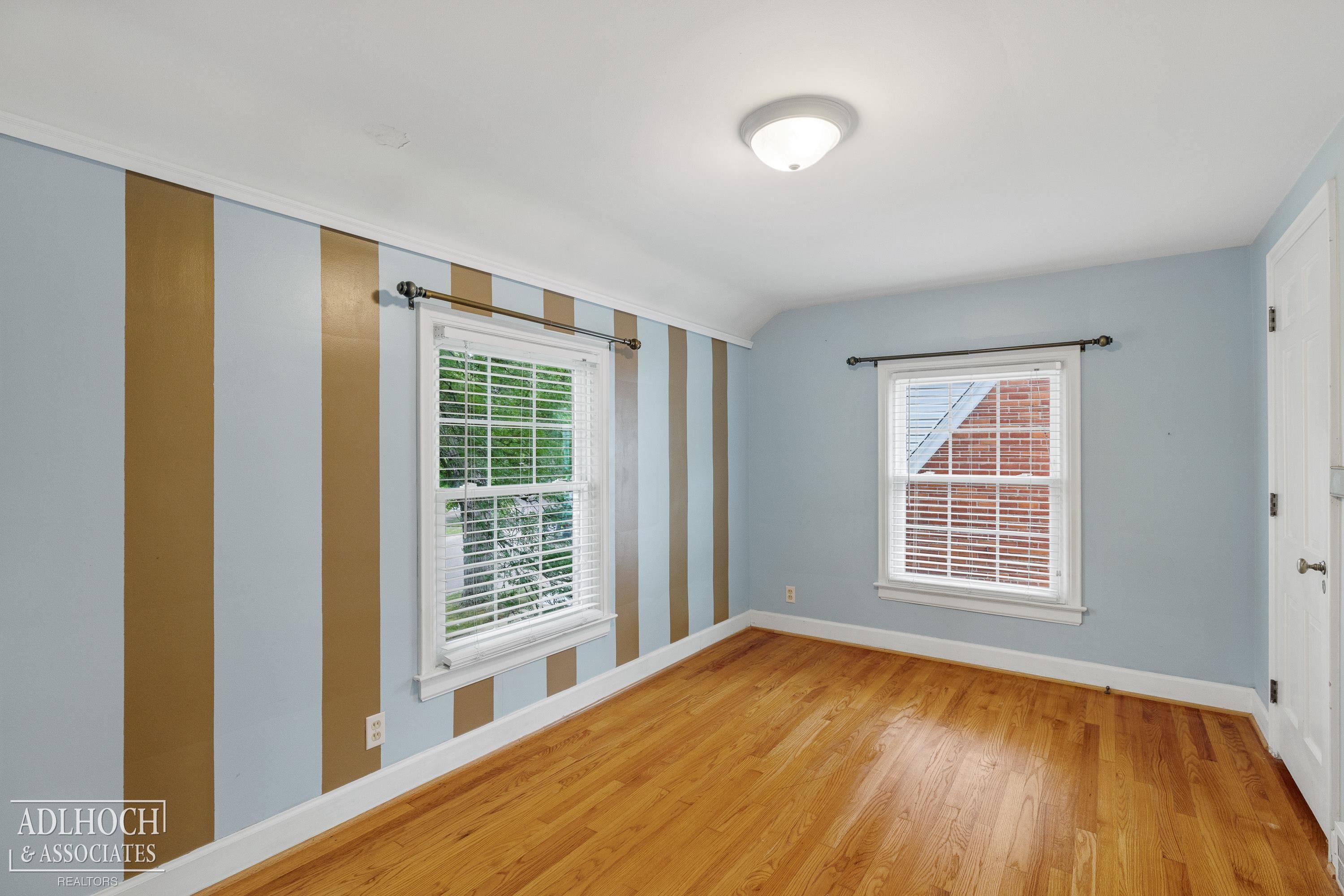 380 Merriweather Road Grosse Pointe Farms, MI 48236 - Photo 17 of 25