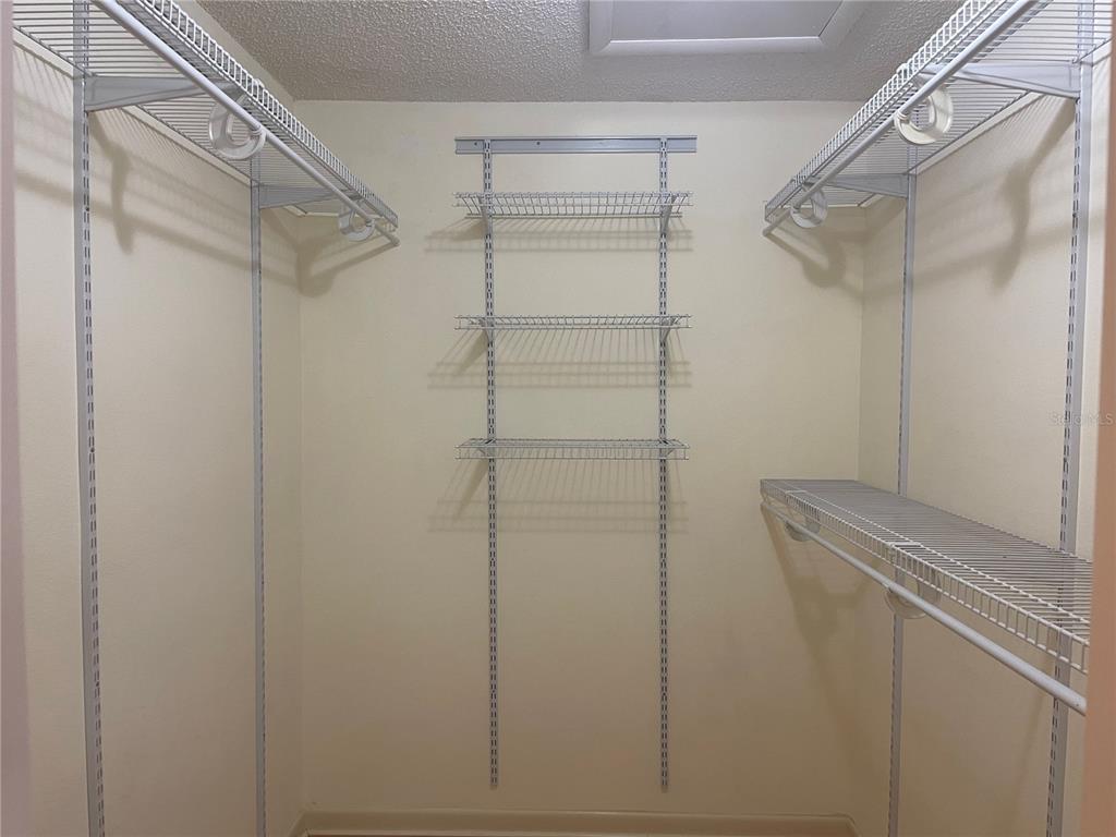 700 Starkey Road, Unit 1525 Largo, FL 33771 - Photo 16 of 46 a bathroom with a shower