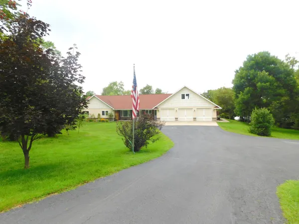 $774,900 | 16966 Stakke Lake Road, Lake Park, MN 56554