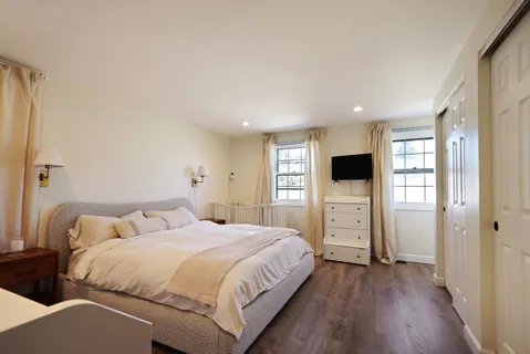 $650,000 | 1125 Garfield Avenue, Libertyville, IL 60048