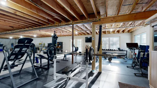 $625,000 | 17 Bowdoin Drive, Lewiston, ME 04240