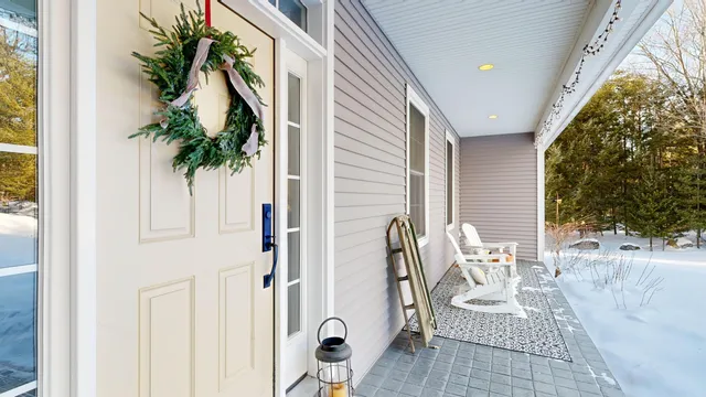 $625,000 | 17 Bowdoin Drive, Lewiston, ME 04240