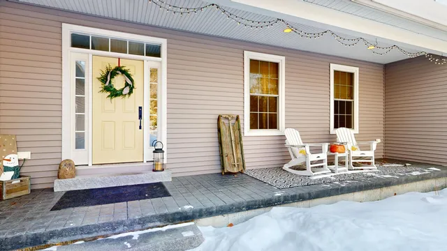 $625,000 | 17 Bowdoin Drive, Lewiston, ME 04240