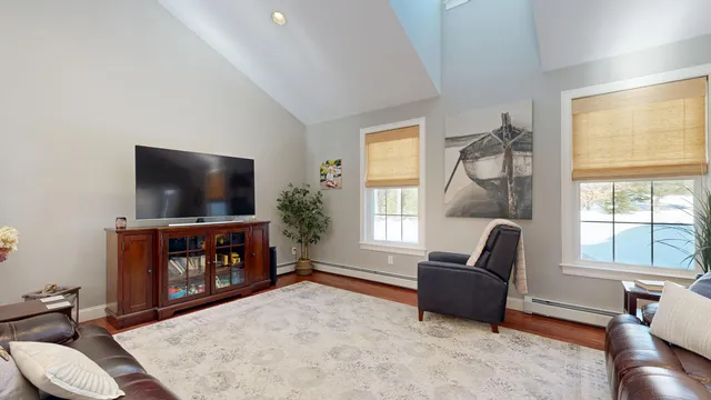 $625,000 | 17 Bowdoin Drive, Lewiston, ME 04240