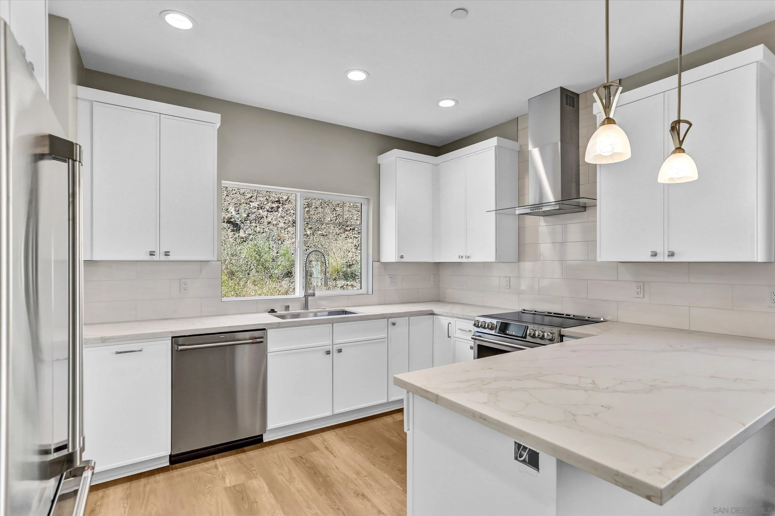 3870 Rojo Tierra Road La Mesa, CA 91941 - Photo 14 of 35