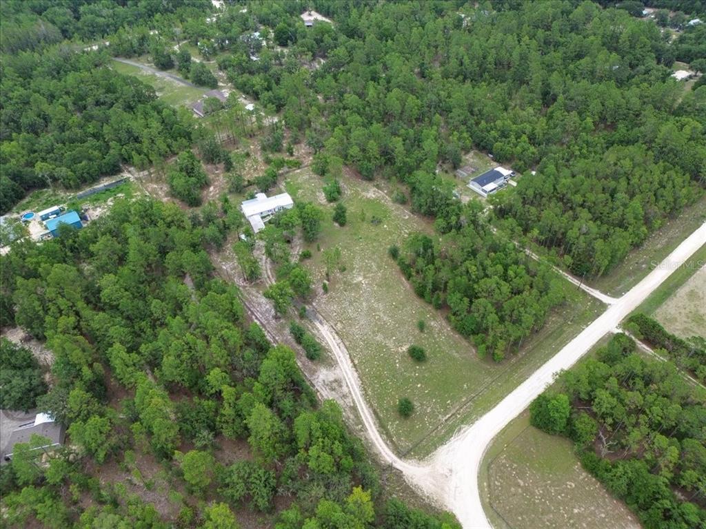 7220 Northeast 24th Loop High Springs, FL 32643 - Photo 34 of 38